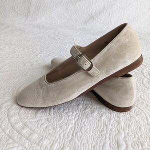 Le Monde Beryl Mary Jane Flats